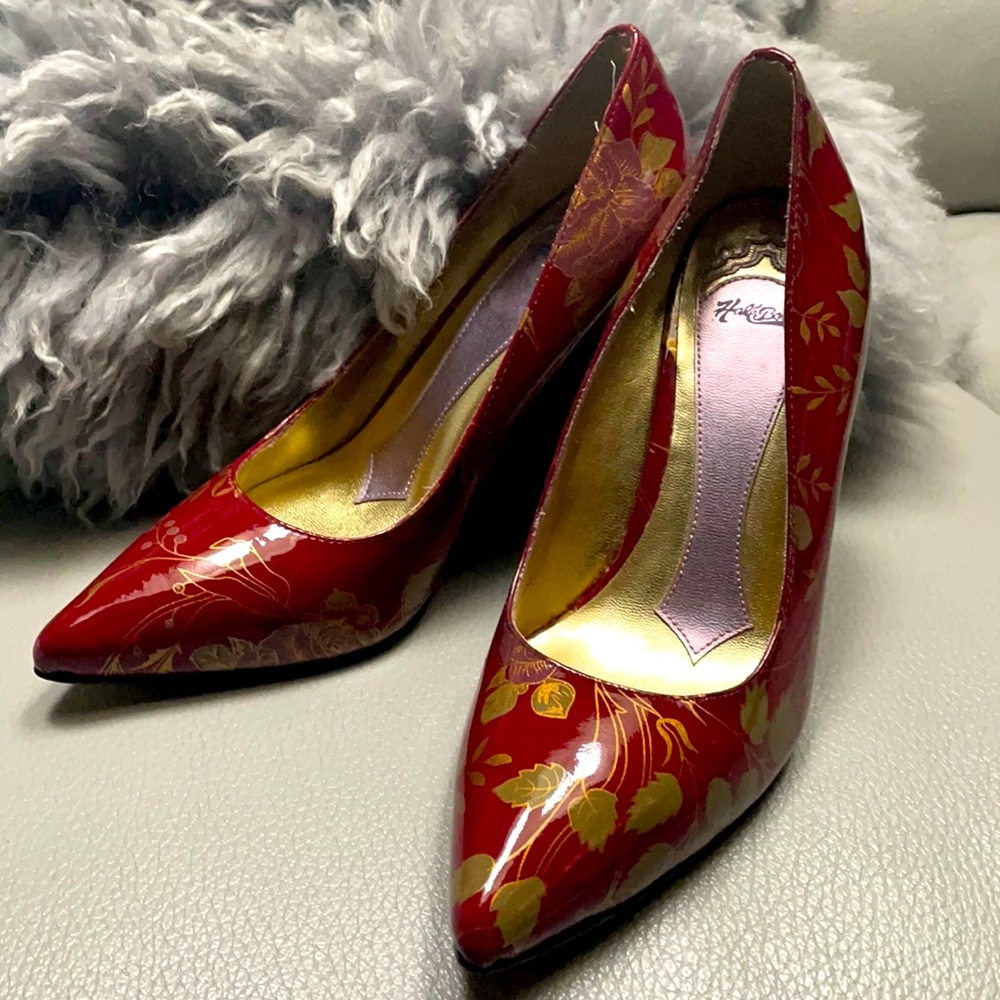Hale Bob, Women Size 6 Red/gold Floral Print Patent Leather Heels